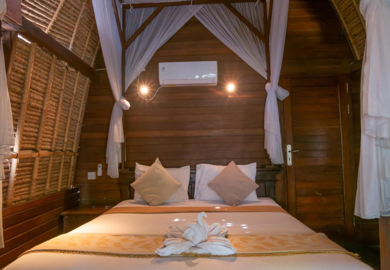 The Nichos Bungalows And Villas Nusa Lembongan Eksteriør billede